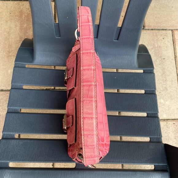 Dooney & Bourke Double Front Pocket Nile Collection Croc Embossed Pink Handbag - Picture 5 of 15